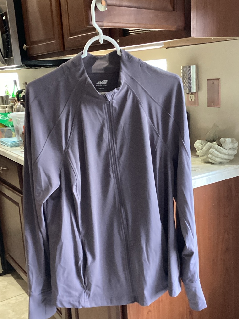 Avia Men's Lightweight Full-Zip Jacket in Lavender